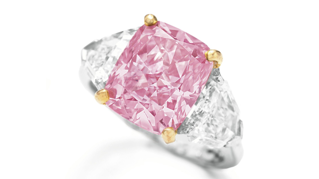 Vivid Pink diamond Vivid Pink diamond