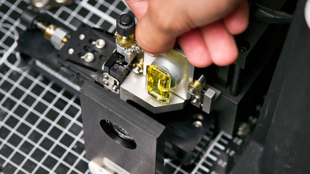 UV-Vis spectroscopy