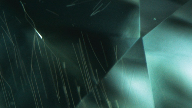HPHT-grown synthetic diamond HPHT-grown synthetic diamond