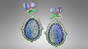 Large, fine-color tanzanites