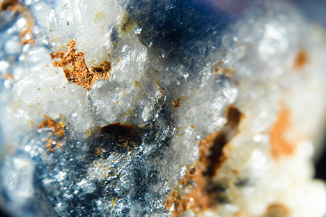 Resin imitation of matrix on laboratory-grown sapphire.