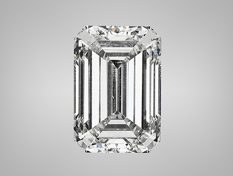 This 10.04 ct CVD-grown diamond revealed evidence of heat treatment.