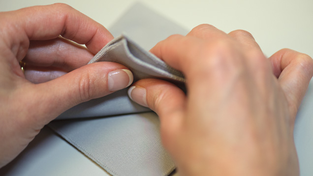Lint-free cloths, such as this gem cloth, are ideal for removing oily film and dirt. Similar cloths are available at most hardware stores or through the GIA store. Lint-free cloths, such as this gem cloth, are ideal for removing oily film and dirt. Similar cloths are available at most hardware stores or through the GIA store.