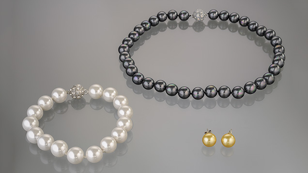 shell pearl necklace, bracelet, earrings