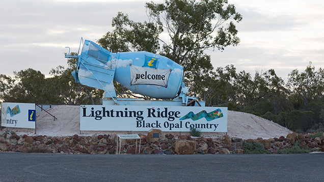 Lightning Ridge(闪电山脊)入口 Lightning Ridge(闪电山脊)入口