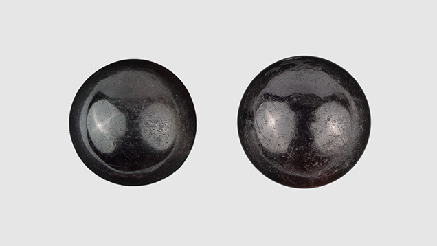 Near-round beads cut from shell. Near-round beads cut from shell.
