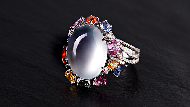 Transparent jadeite ring