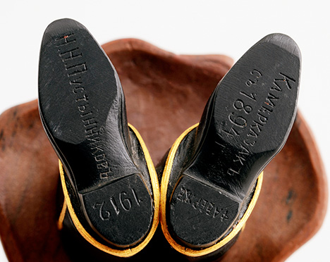 Fabergé engraving on N.N. Pustynnikov’s boot