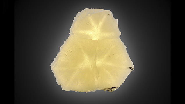 Hexagonal quartz weighing 22.18 g.