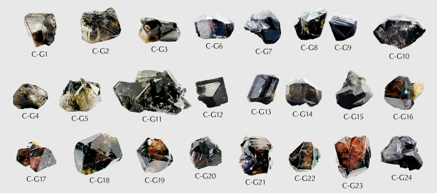 Figure 7. Rough cassiterite from Yunling. These samples typically exhibit euhedral morphologies and range from 10 ct to 38 ct. Photos by Wenqing Huang.