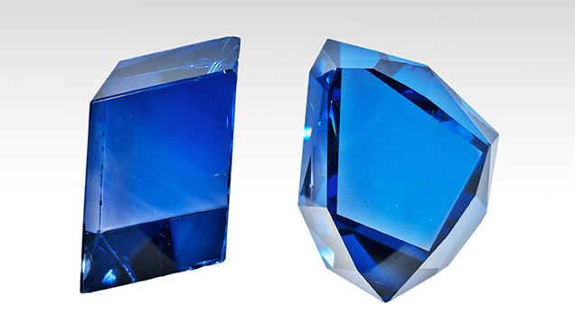 The Grand Sapphire and a replica of the Tavernier Blue diamond The Grand Sapphire and a replica of the Tavernier Blue diamond