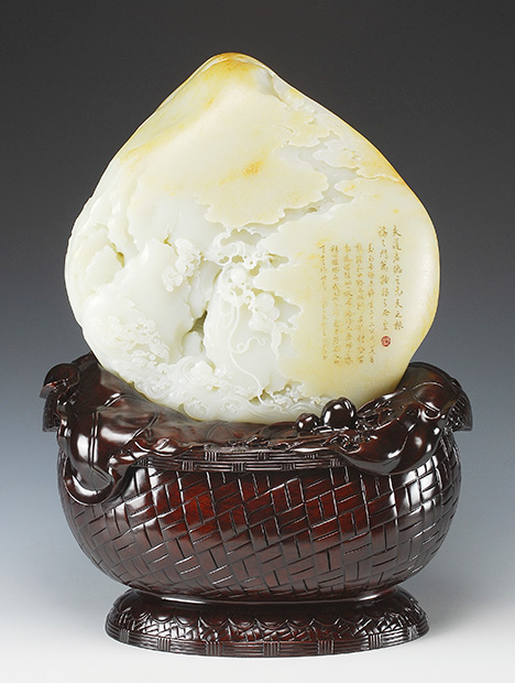 Carving of high-quality Chinese nephrite from Hetian